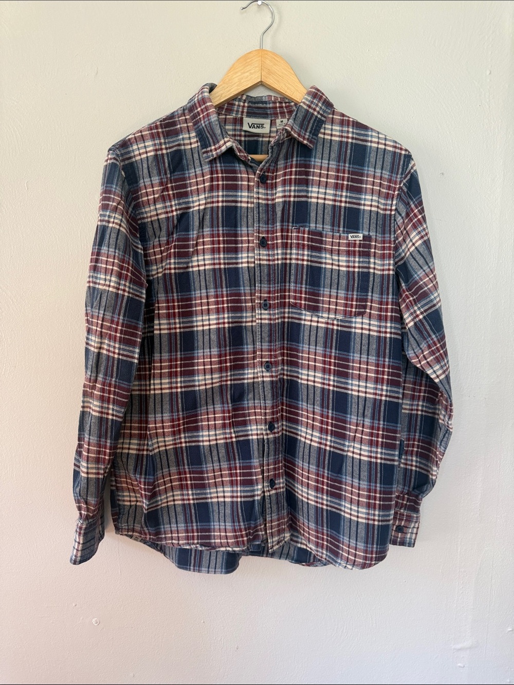 Vans Men’s Navy and Burgundy Plaid Button-Up Shirt medium